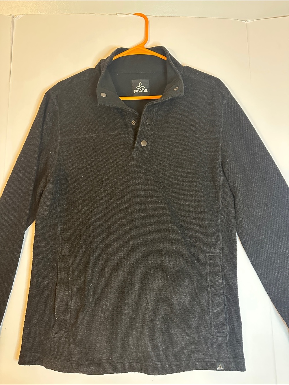 Prana Men's Med Leonidas Snap-Quarter Pullover wool blend black charcoal